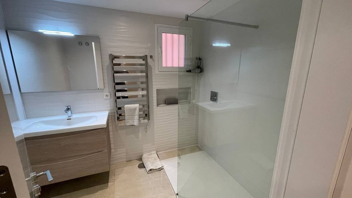 Appartement te koop in Puerto Banús | 2 slaapkamers H5133550