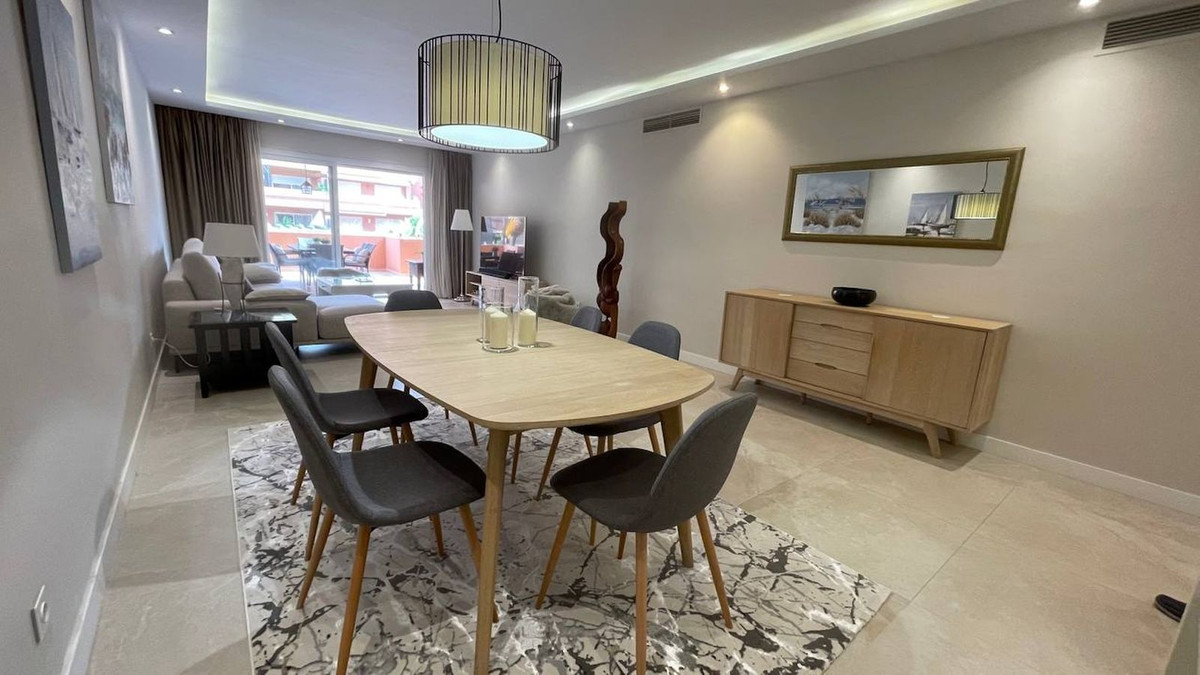 Appartement te koop in Puerto Banús | 2 slaapkamers H5133550