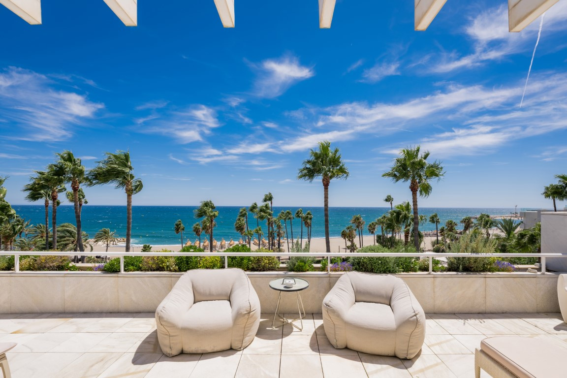 Penthouse te koop in Puerto Banús | 3 slaapkamers H5147056