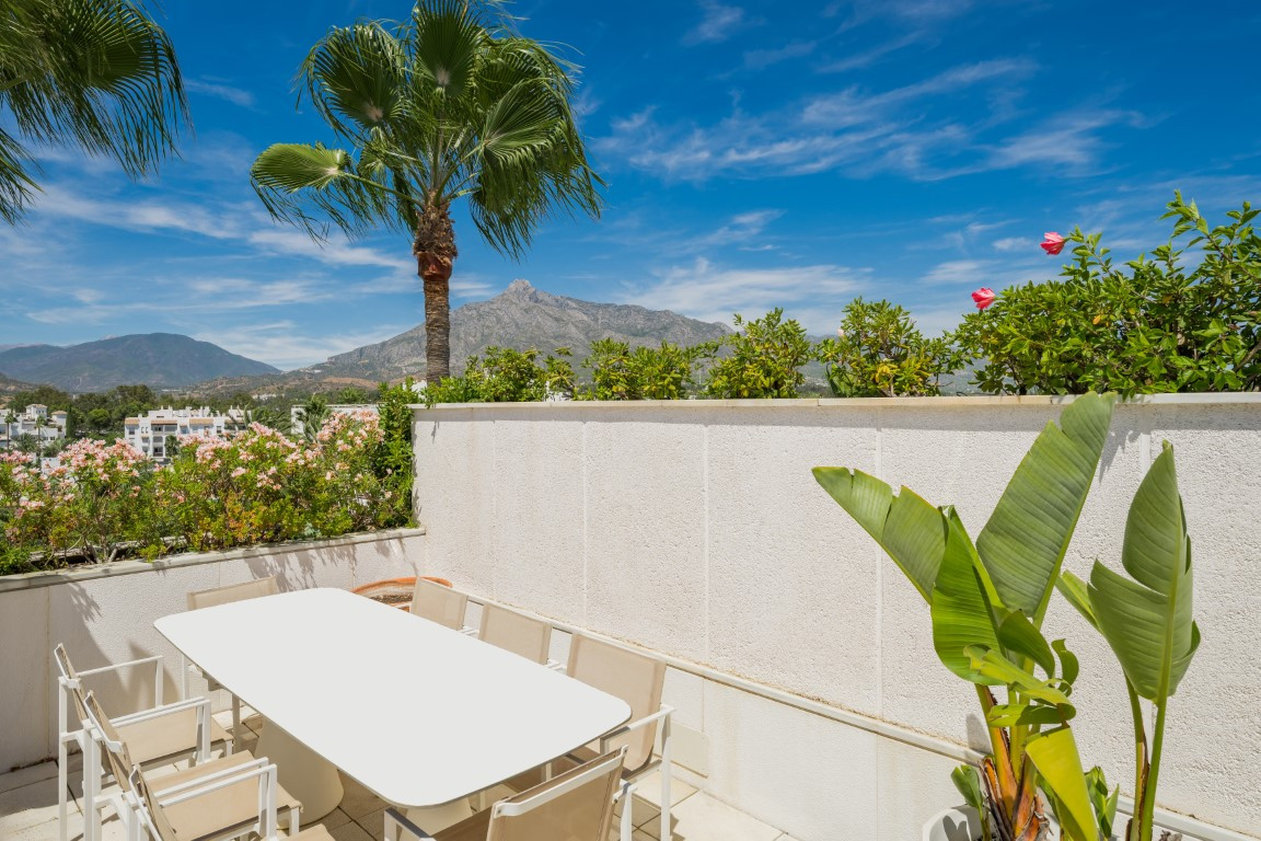 Penthouse te koop in Puerto Banús | 3 slaapkamers H5147056