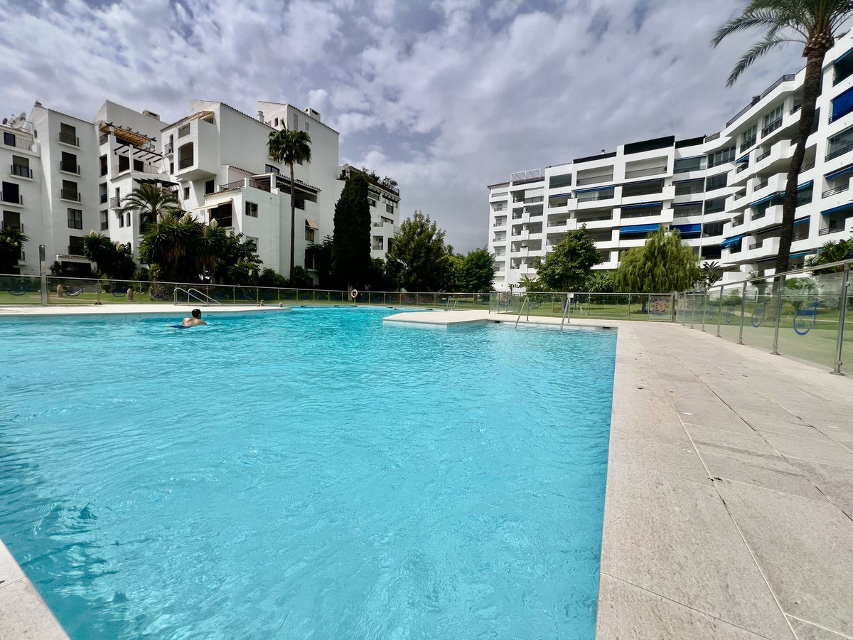 Appartement te koop in Puerto Banús | 3 slaapkamers H5150107