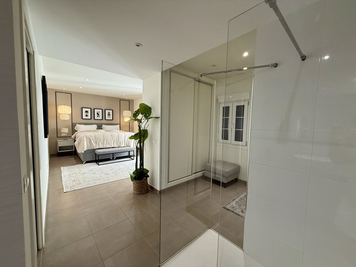 Appartement te koop in Puerto Banús | 2 slaapkamers H5150578