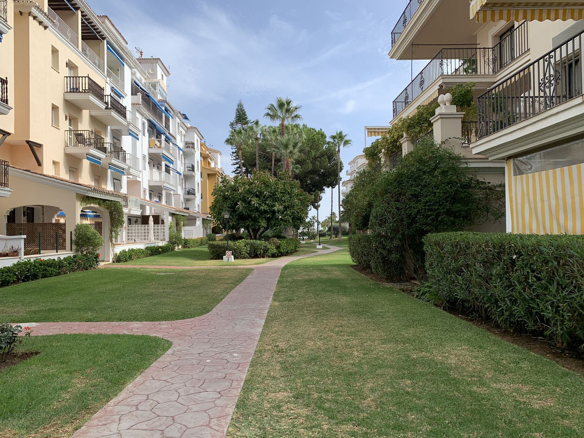 Appartement te koop in Puerto Banús | 2 slaapkamers H5155954