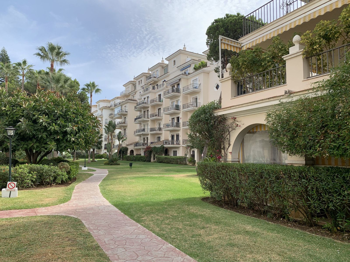 Appartement te koop in Puerto Banús | 2 slaapkamers H5155954