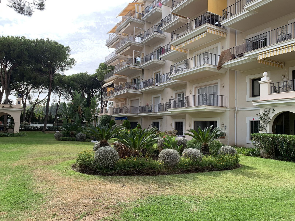 Appartement te koop in Puerto Banús | 2 slaapkamers H5155954