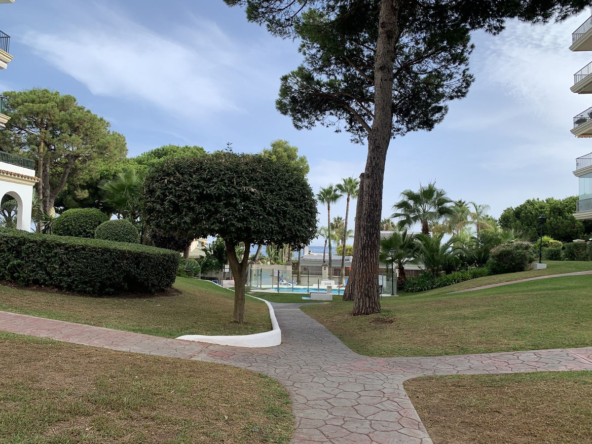 Appartement te koop in Puerto Banús | 2 slaapkamers H5155954