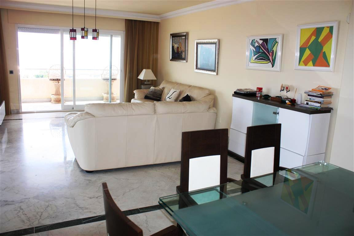 Appartement te koop in Puerto Banús | 3 slaapkamers H5156050