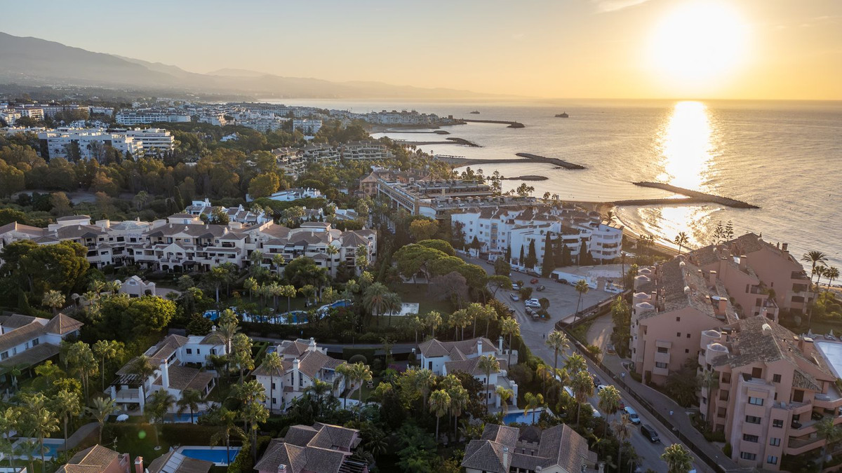 Property main view 44