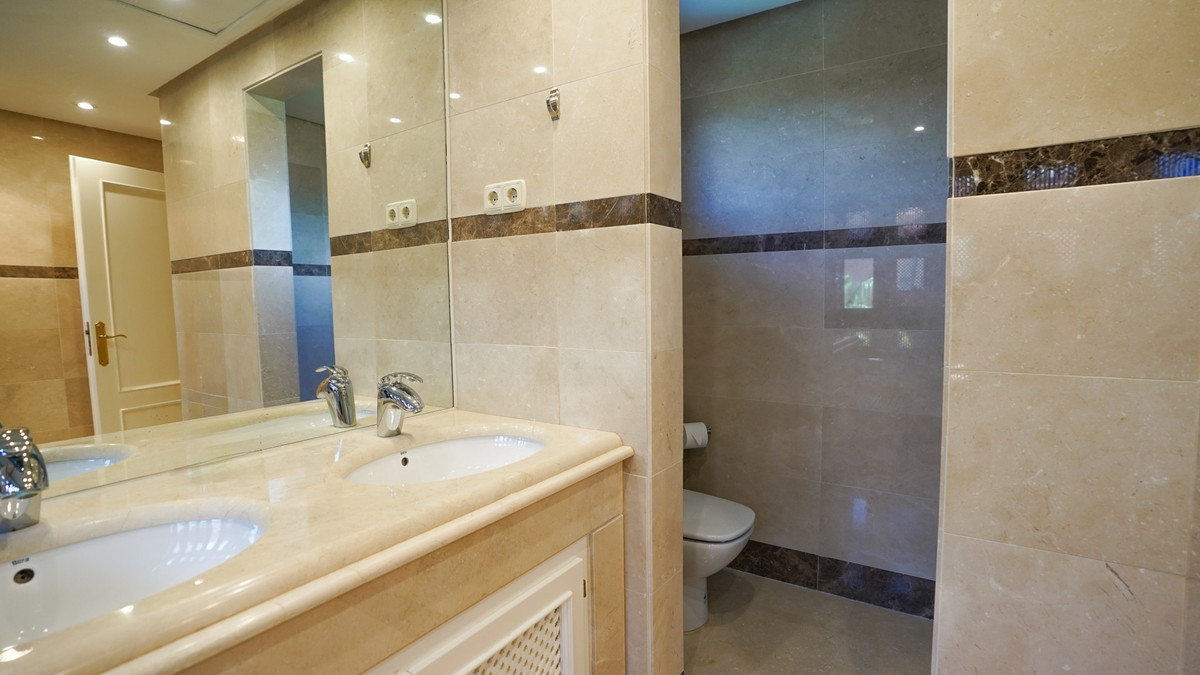 Property main view 16