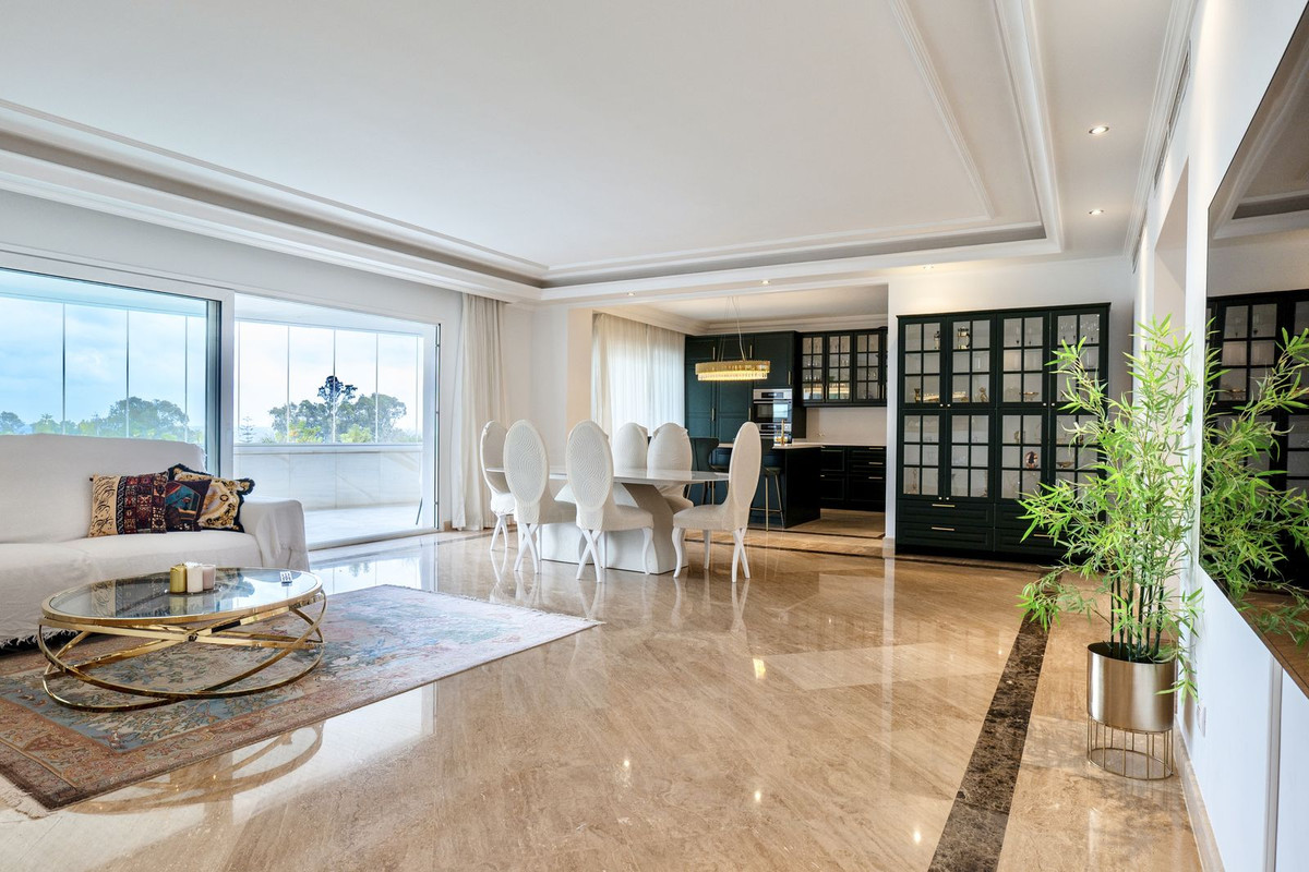 Penthouse te koop in Puerto Banús | 3 slaapkamers H5254951