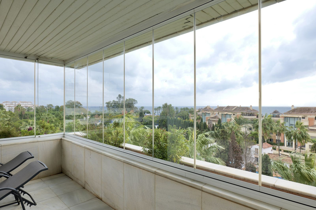 Penthouse te koop in Puerto Banús | 3 slaapkamers H5254951