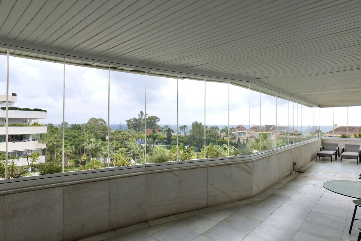 Penthouse te koop in Puerto Banús | 3 slaapkamers H5254951