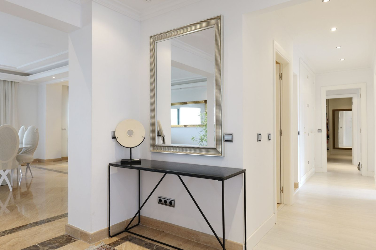 Penthouse te koop in Puerto Banús | 3 slaapkamers H5254951