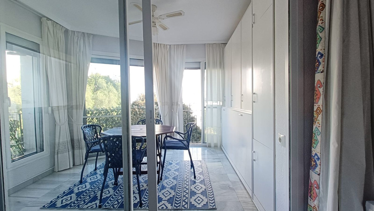 Appartement te koop in Puerto Banús | 2 slaapkamers H5256337