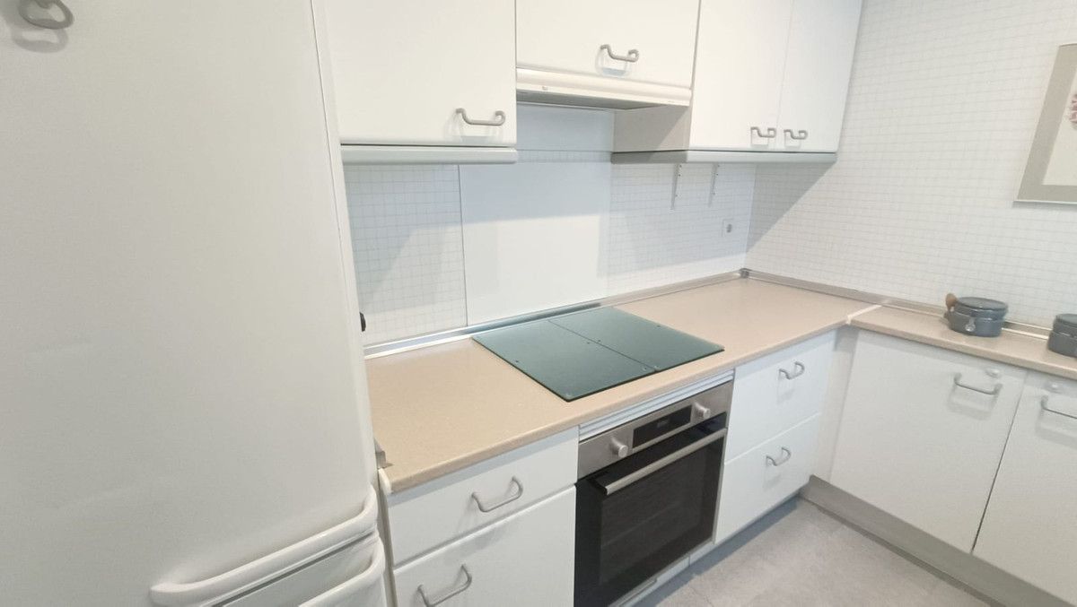 Appartement te koop in Puerto Banús | 2 slaapkamers H5256337