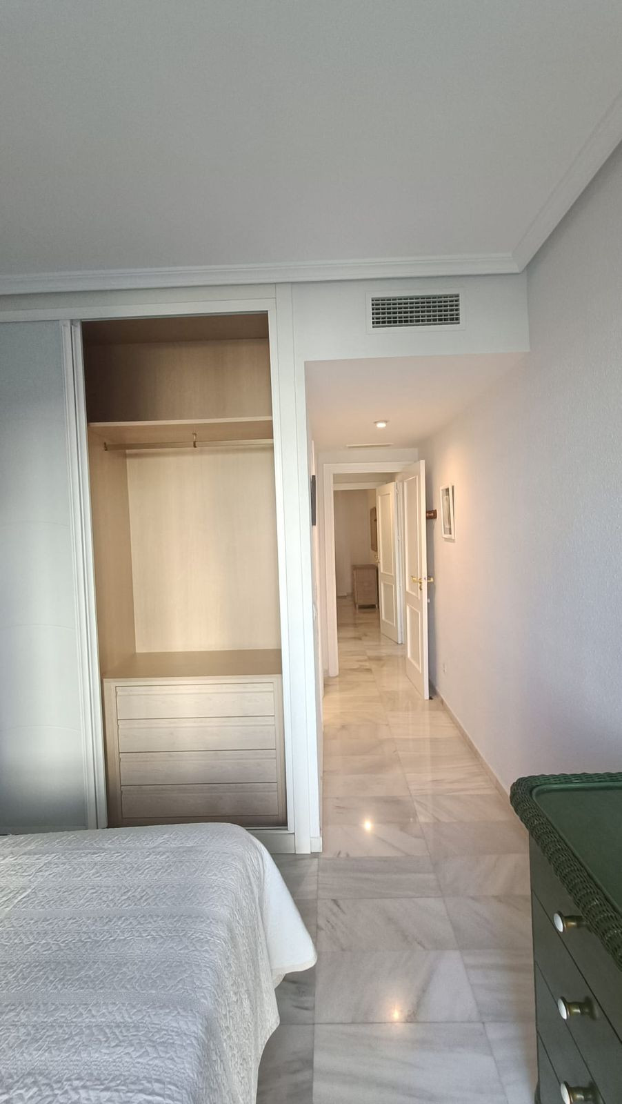 Appartement te koop in Puerto Banús | 2 slaapkamers H5256337