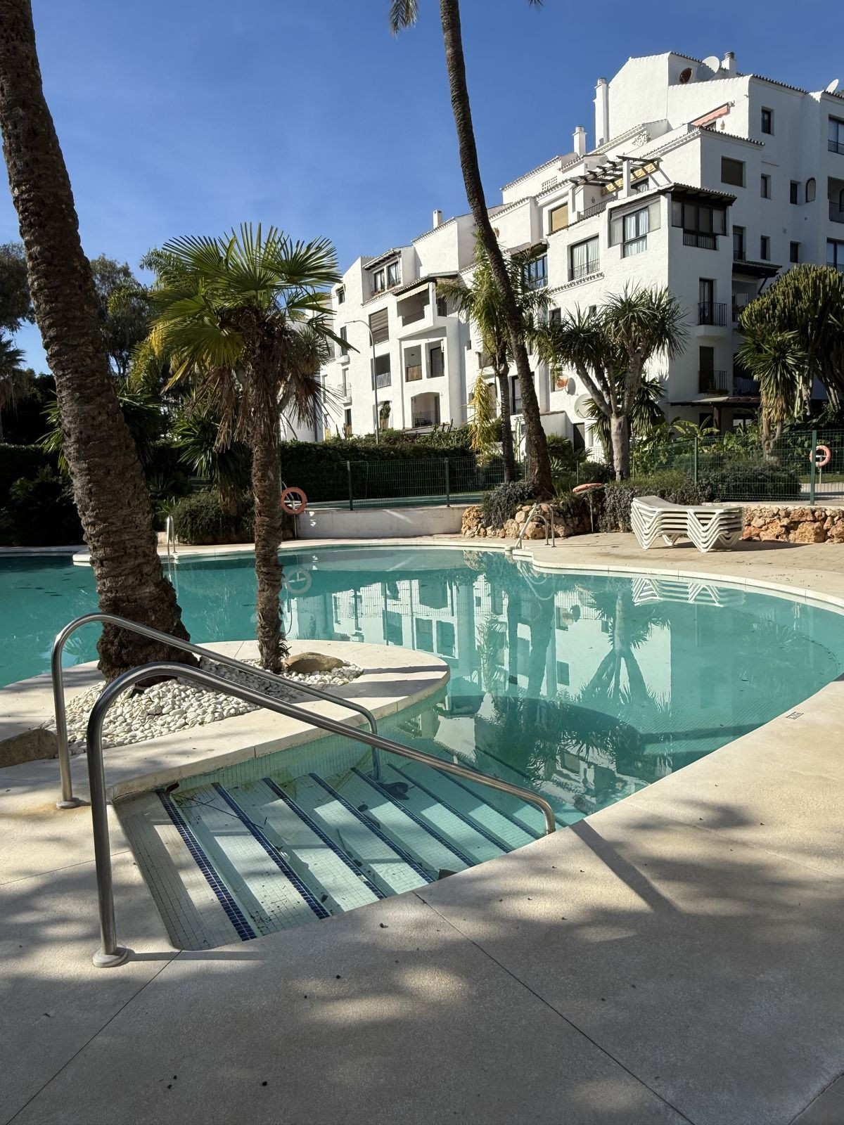 Appartement te koop in Puerto Banús | 1 slaapkamers H5257612