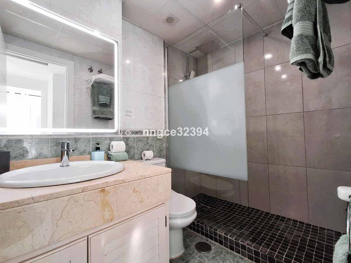 Appartement te koop in Puerto Banús | 2 slaapkamers H5258962