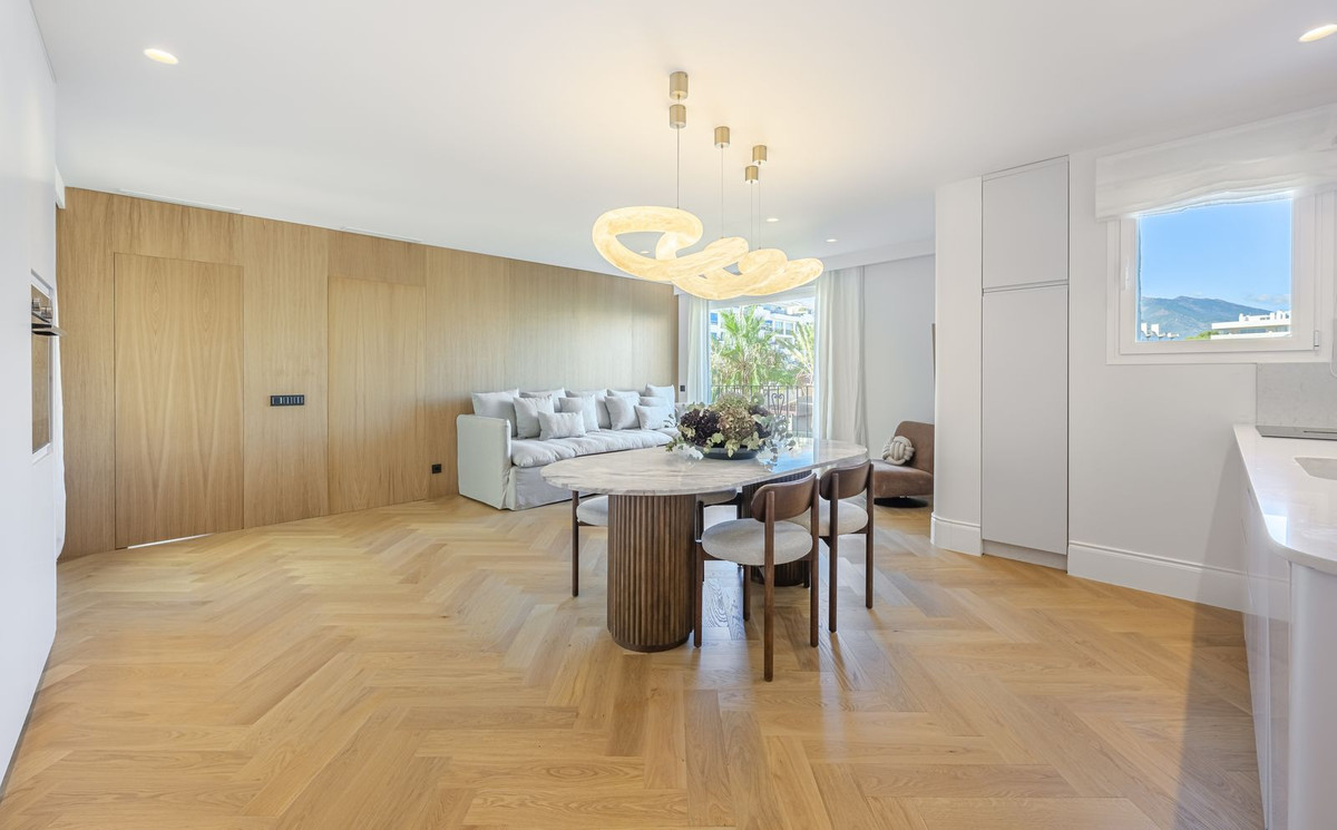 Appartement te koop in Puerto Banús | 2 slaapkamers H5259064