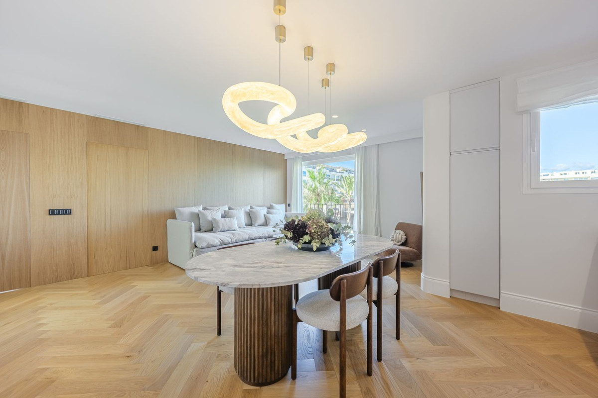 Appartement te koop in Puerto Banús | 2 slaapkamers H5259064