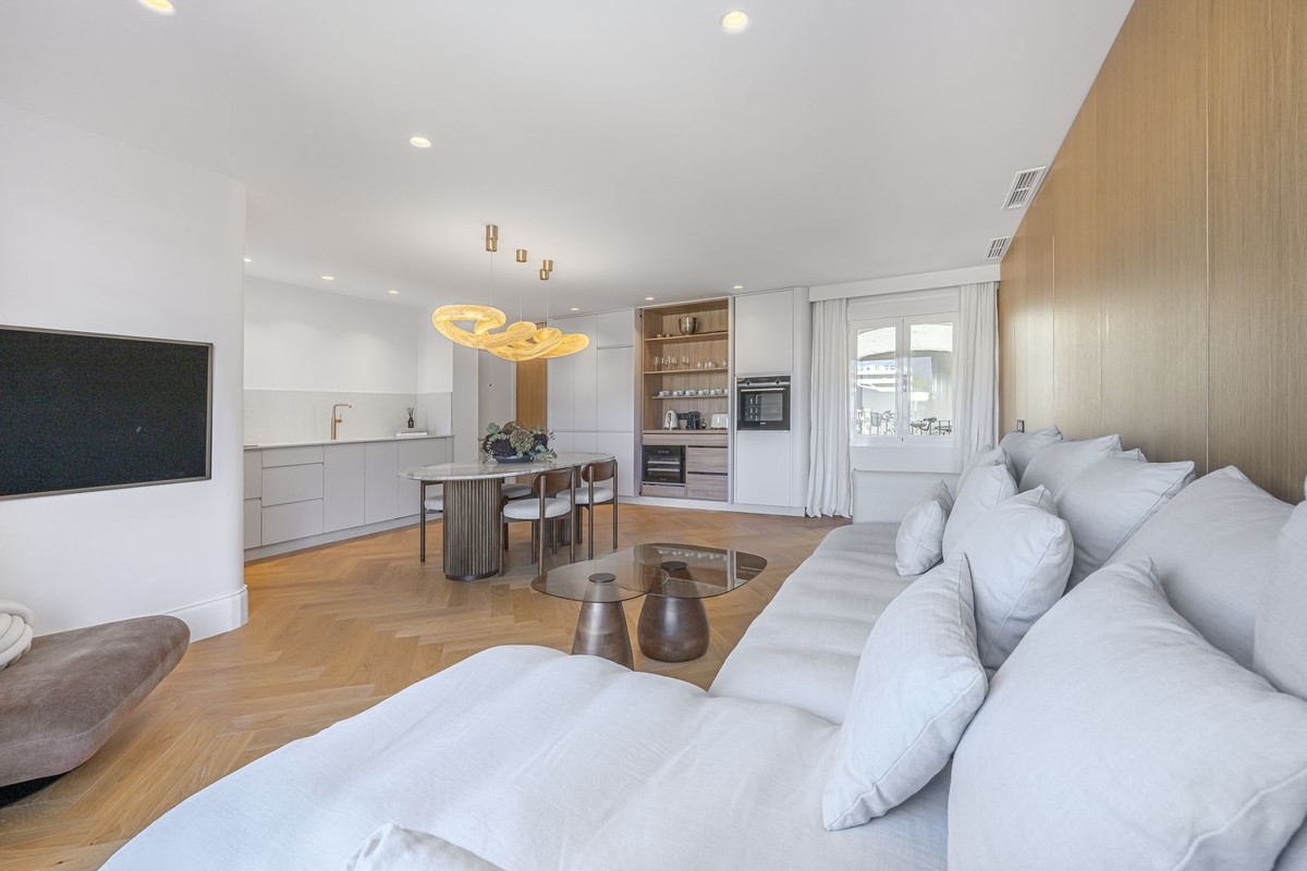 Appartement te koop in Puerto Banús | 2 slaapkamers H5259064