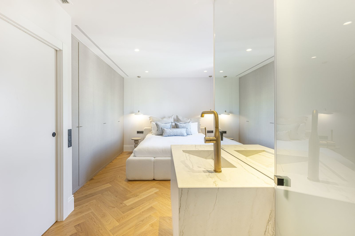 Appartement te koop in Puerto Banús | 2 slaapkamers H5259064