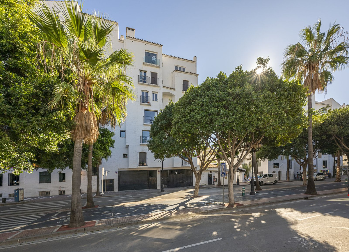 Appartement te koop in Puerto Banús | 2 slaapkamers H5259064