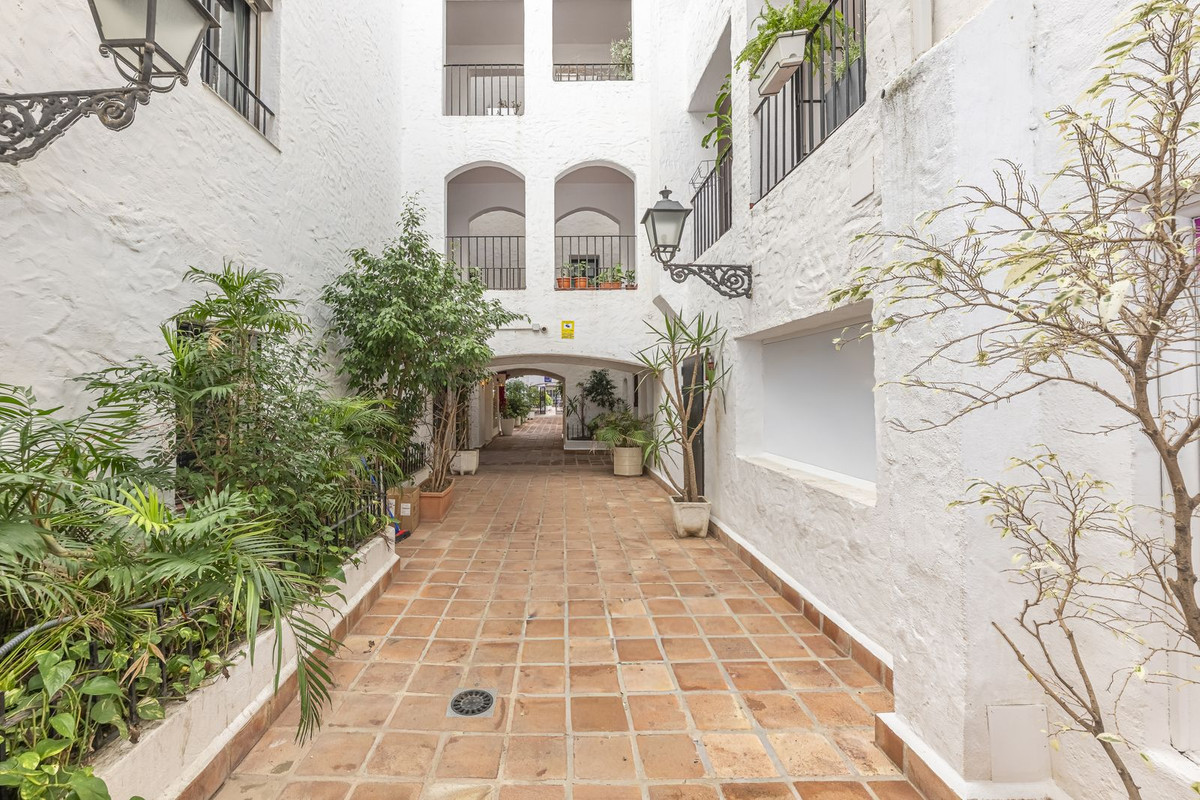Appartement te koop in Puerto Banús | 2 slaapkamers H5259064