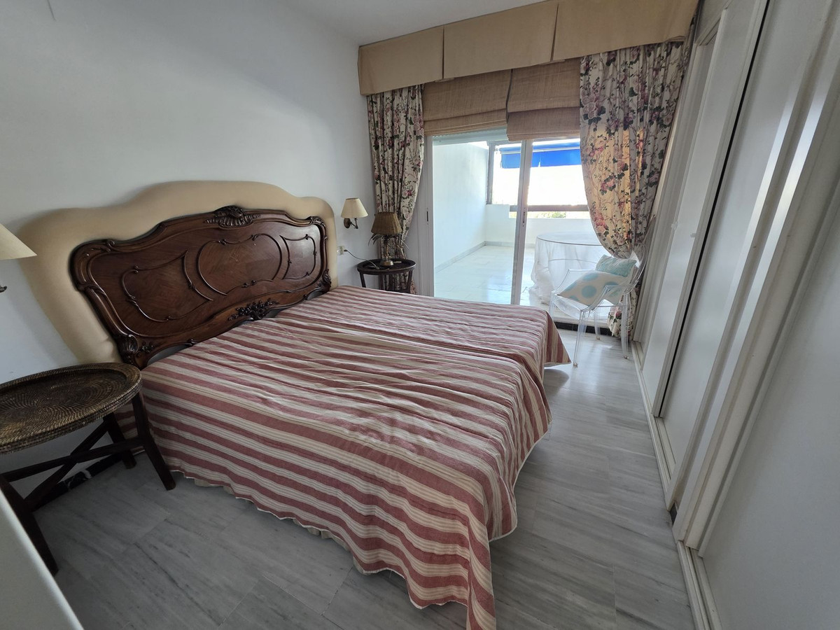 Appartement te koop in Puerto Banús | 2 slaapkamers H5286469