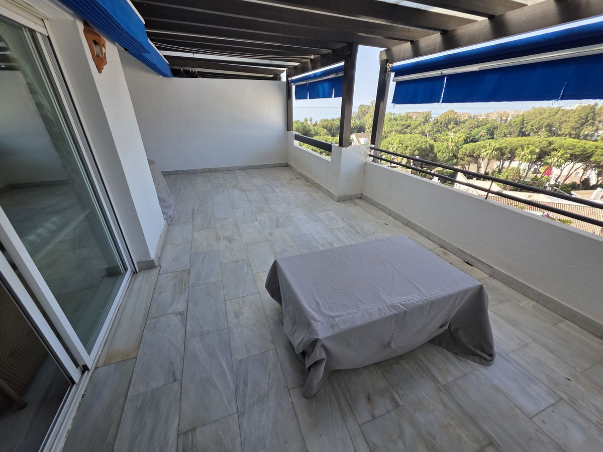 Appartement te koop in Puerto Banús | 2 slaapkamers H5286469