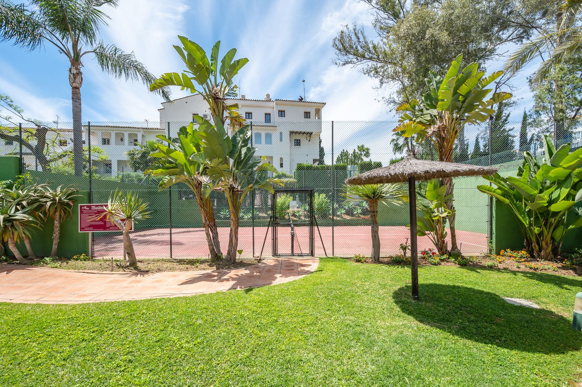Appartement te koop in Puerto Banús | 2 slaapkamers H5286469