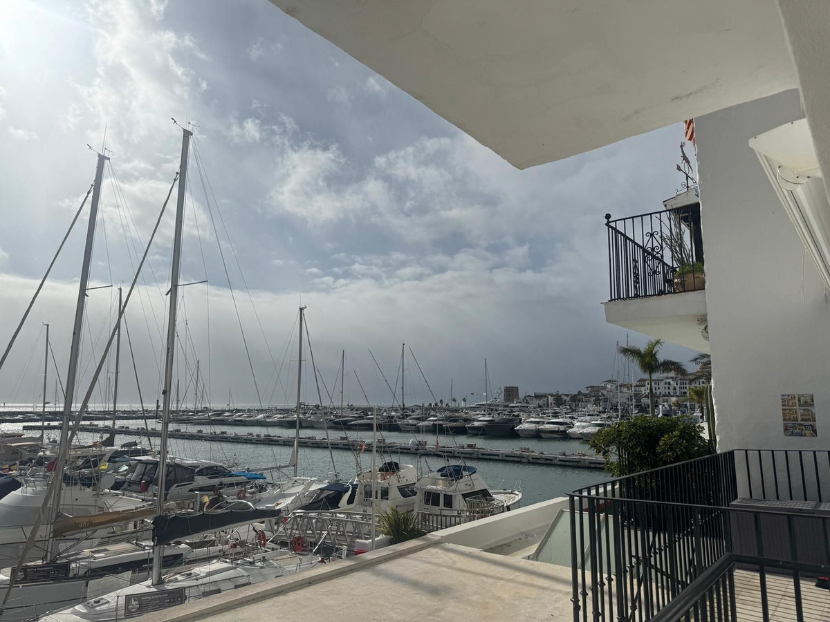 Appartement te koop in Puerto Banús | 1 slaapkamers H5304892