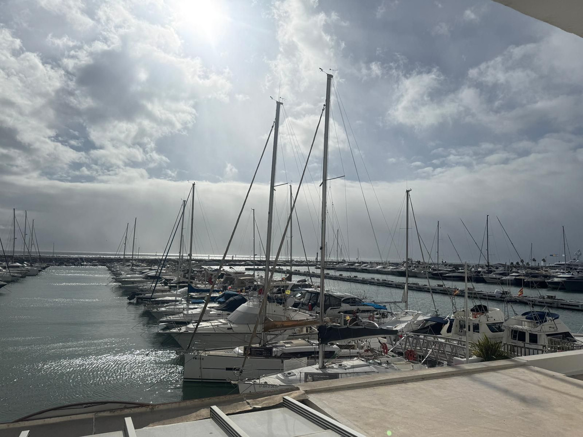 Appartement te koop in Puerto Banús | 1 slaapkamers H5304892