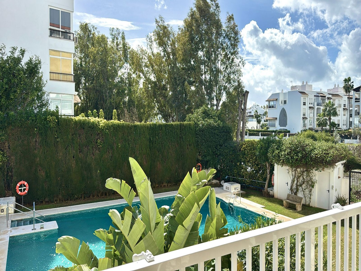 Appartement te koop in Puerto Banús | 2 slaapkamers H5306488