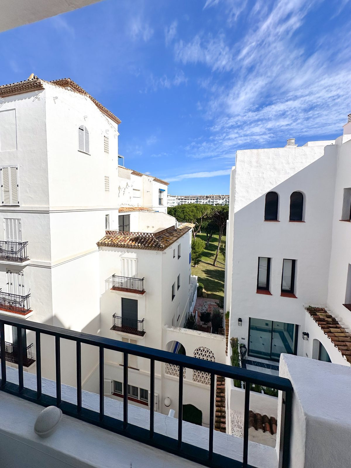 Appartement te koop in Puerto Banús | 2 slaapkamers H5307889
