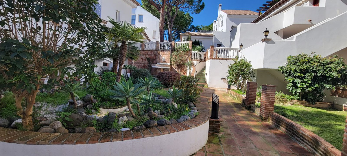 Appartement te koop in Puerto Banús | 2 slaapkamers H5308555