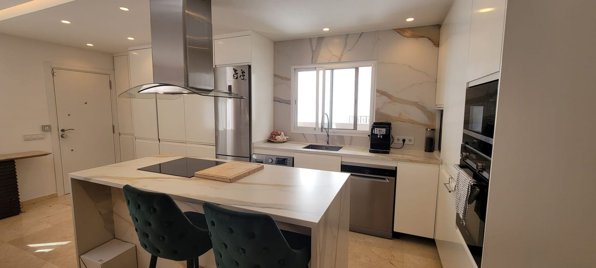 Appartement te koop in Puerto Banús | 2 slaapkamers H5308555