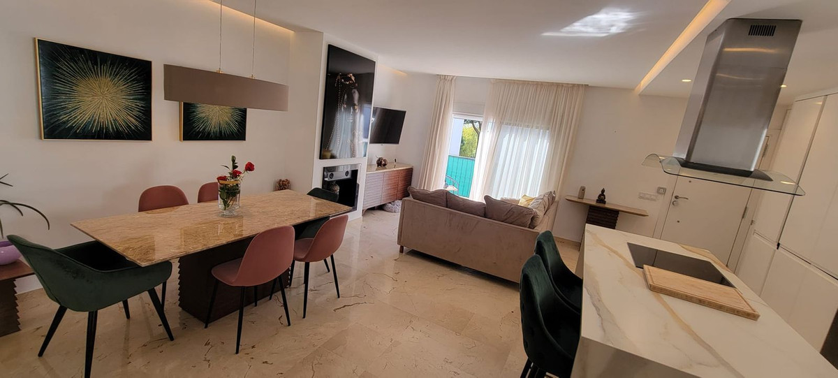 Appartement te koop in Puerto Banús | 2 slaapkamers H5308555