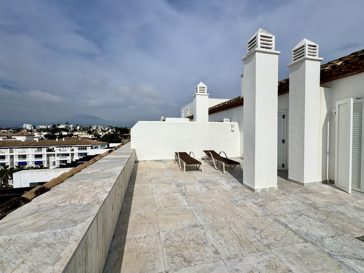 Appartement te koop in Puerto Banús | 3 slaapkamers H5321182
