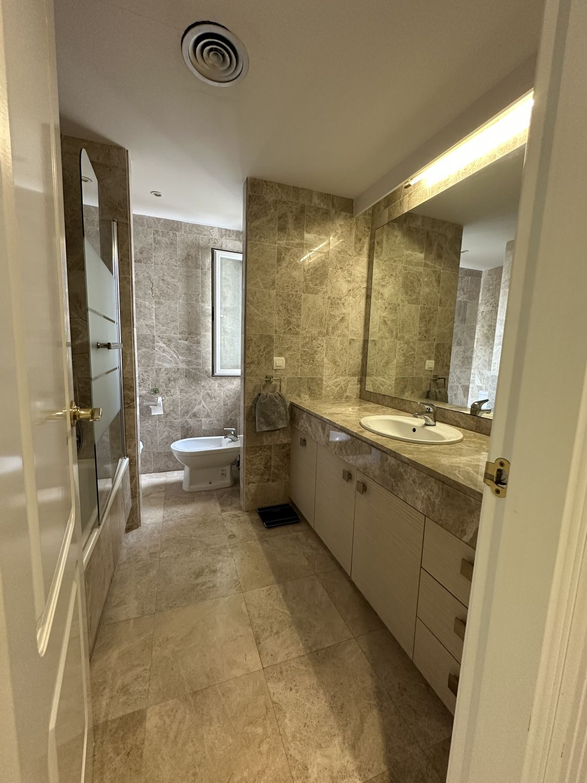 Appartement te koop in Puerto Banús | 3 slaapkamers H5321206