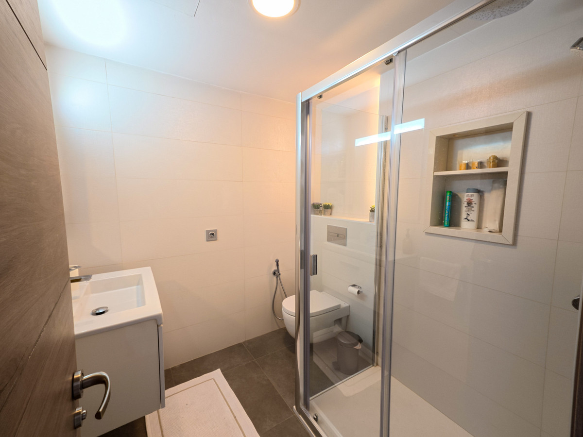 Appartement te koop in Puerto Banús | 2 slaapkamers H5322832