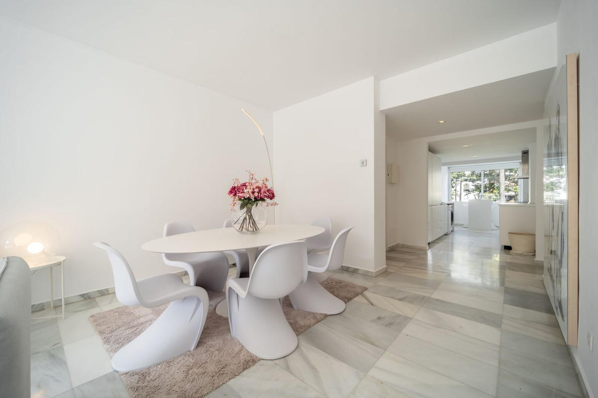 Appartement te koop in Puerto Banús | 2 slaapkamers H5329606