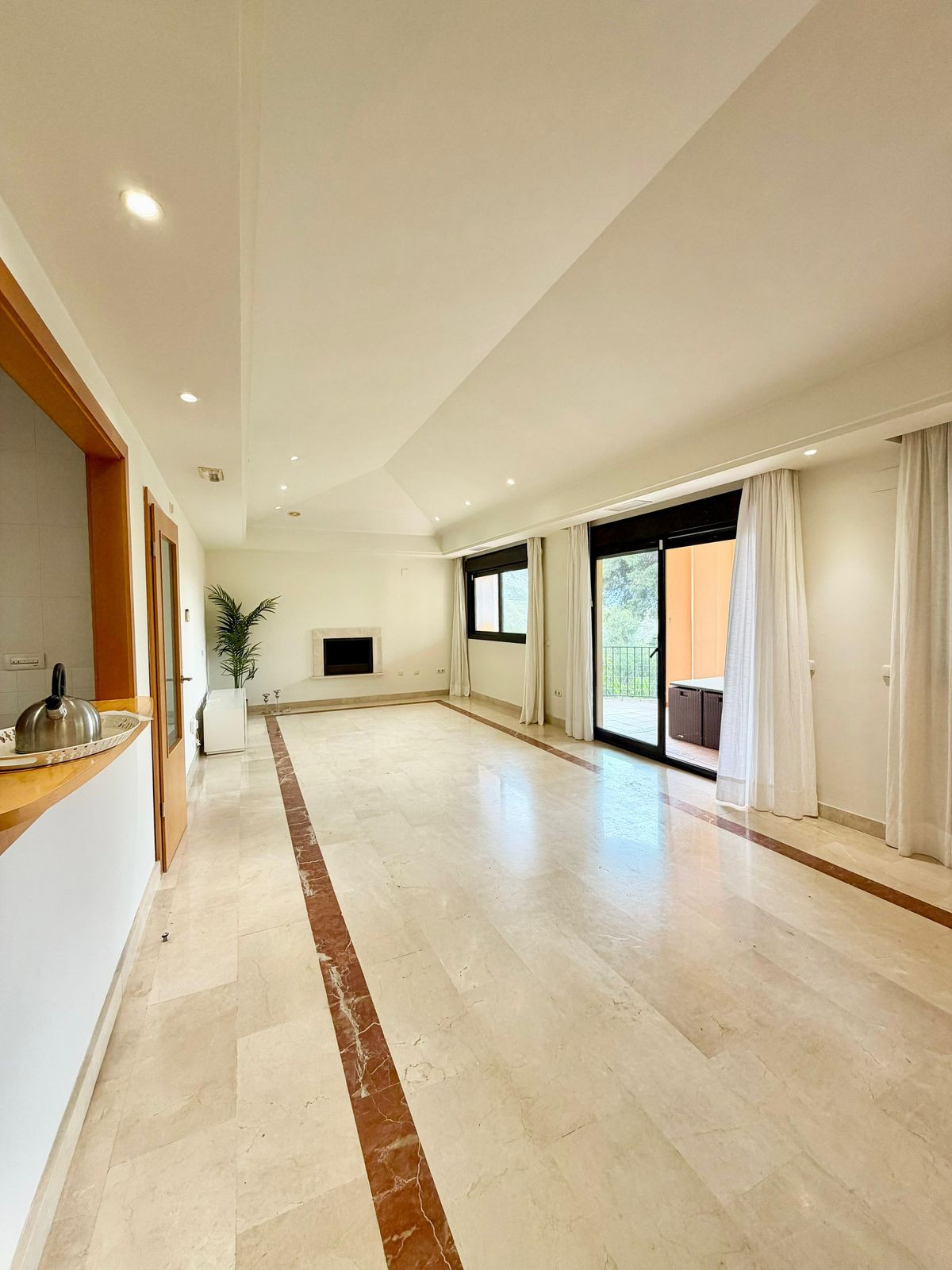 Appartement te koop in Puerto Banús | 4 slaapkamers H5336557