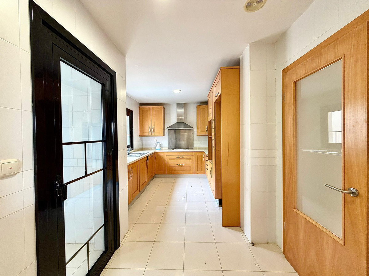 Appartement te koop in Puerto Banús | 4 slaapkamers H5336557