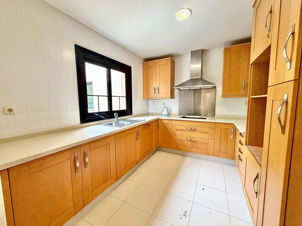 Appartement te koop in Puerto Banús | 4 slaapkamers H5336557