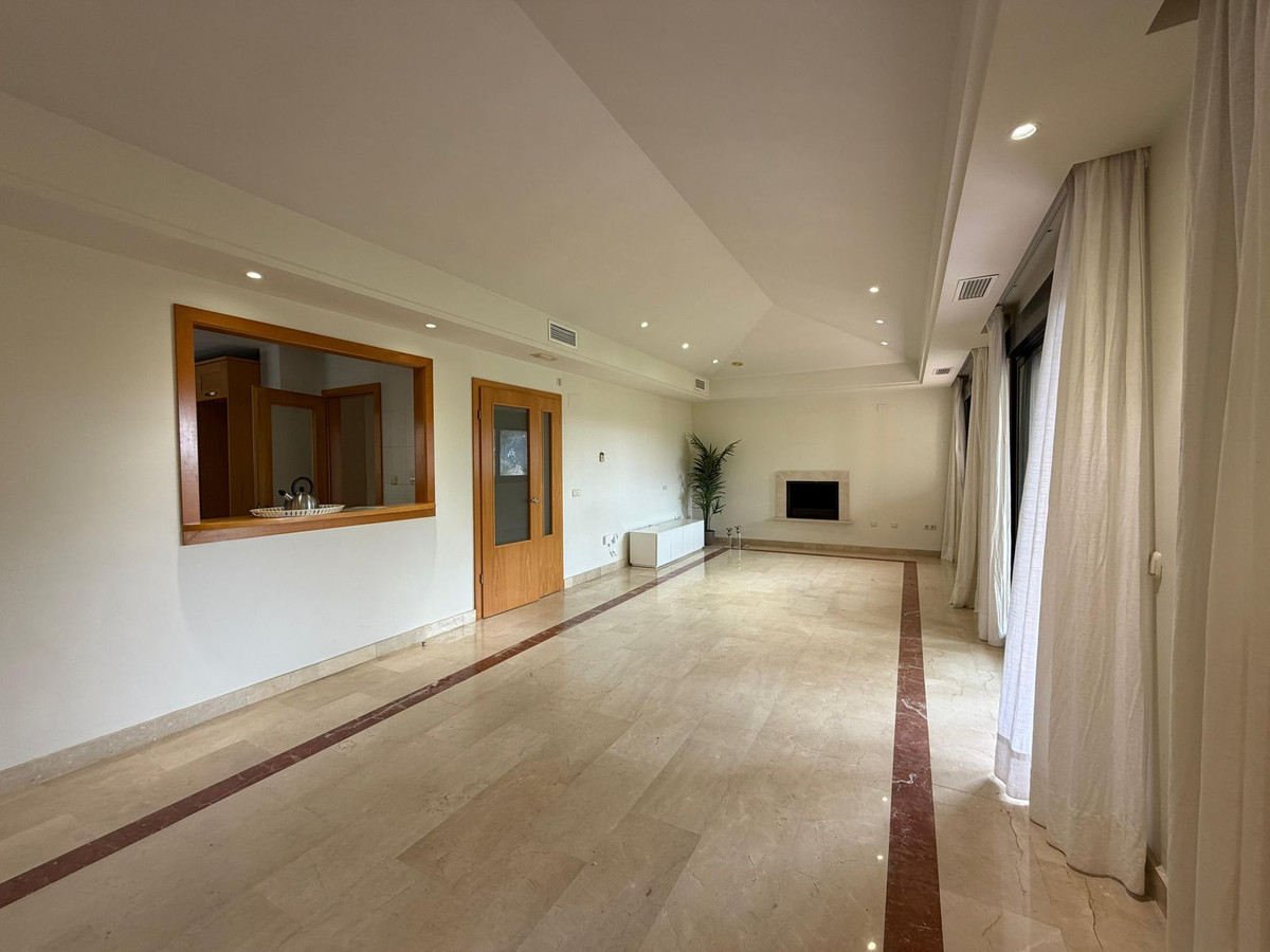 Appartement te koop in Puerto Banús | 4 slaapkamers H5336557