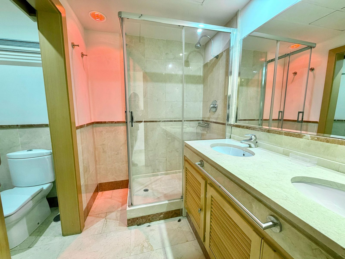 Appartement te koop in Puerto Banús | 4 slaapkamers H5336557