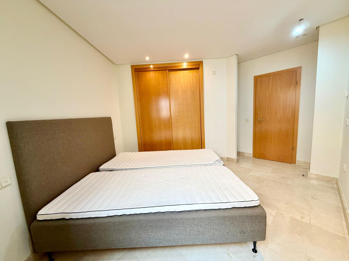 Appartement te koop in Puerto Banús | 4 slaapkamers H5336557