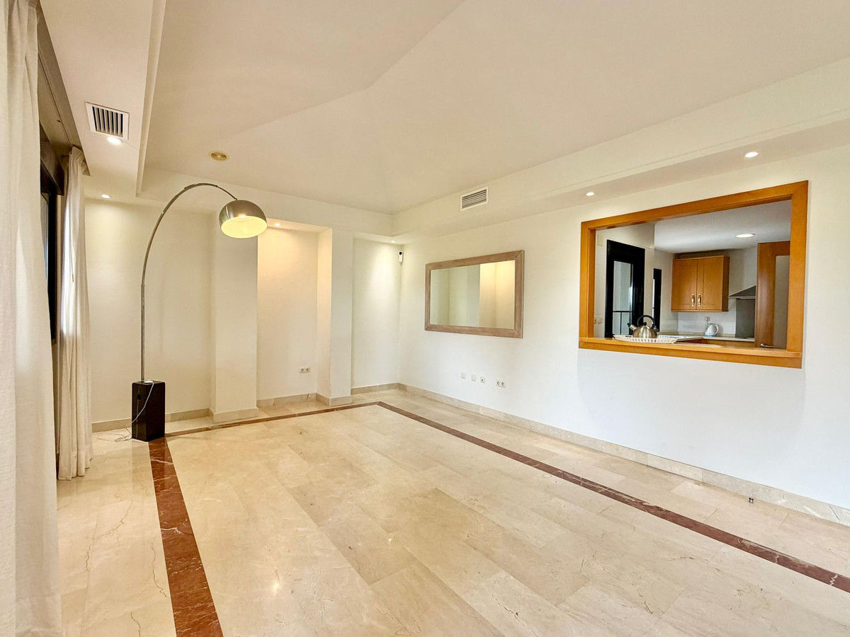 Appartement te koop in Puerto Banús | 4 slaapkamers H5336557