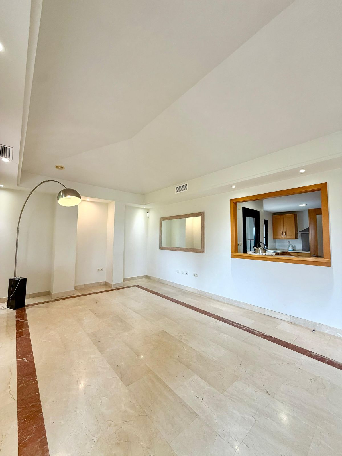 Appartement te koop in Puerto Banús | 4 slaapkamers H5336557